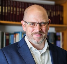 profile picture of speaker, Tom Drion 